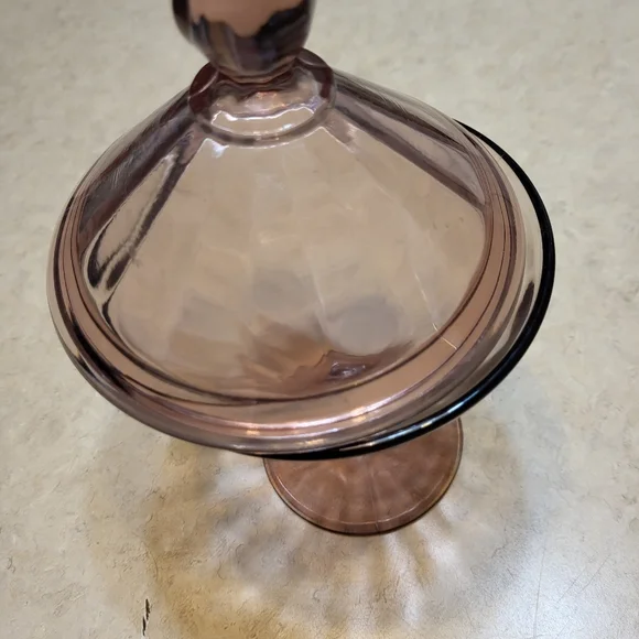 Faceted glass covered candy dish in striking plum color - Picture 11 of 11